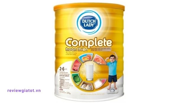 Sữa tăng cân cho bé Dutch Lady Complete chứa 29 dưỡng chất thiết yếu cho bé 