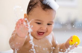 Sữa tắm chống cảm cho bé loại nào tốt? Top 5 đáng mua