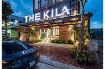 Khách sạn The Kila Boutique buổi tối